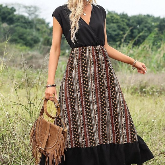 . Dresses & Skirts - Boho Womens Floral & Geo Print Surplice Neck Ruffle Hem Dress